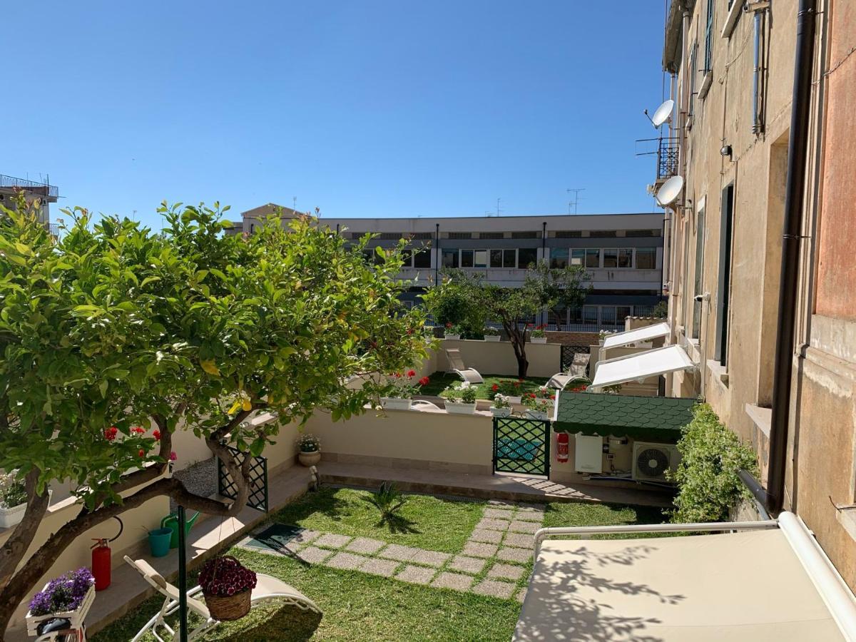 Malu Best Rooms - Тропея Экстерьер фото